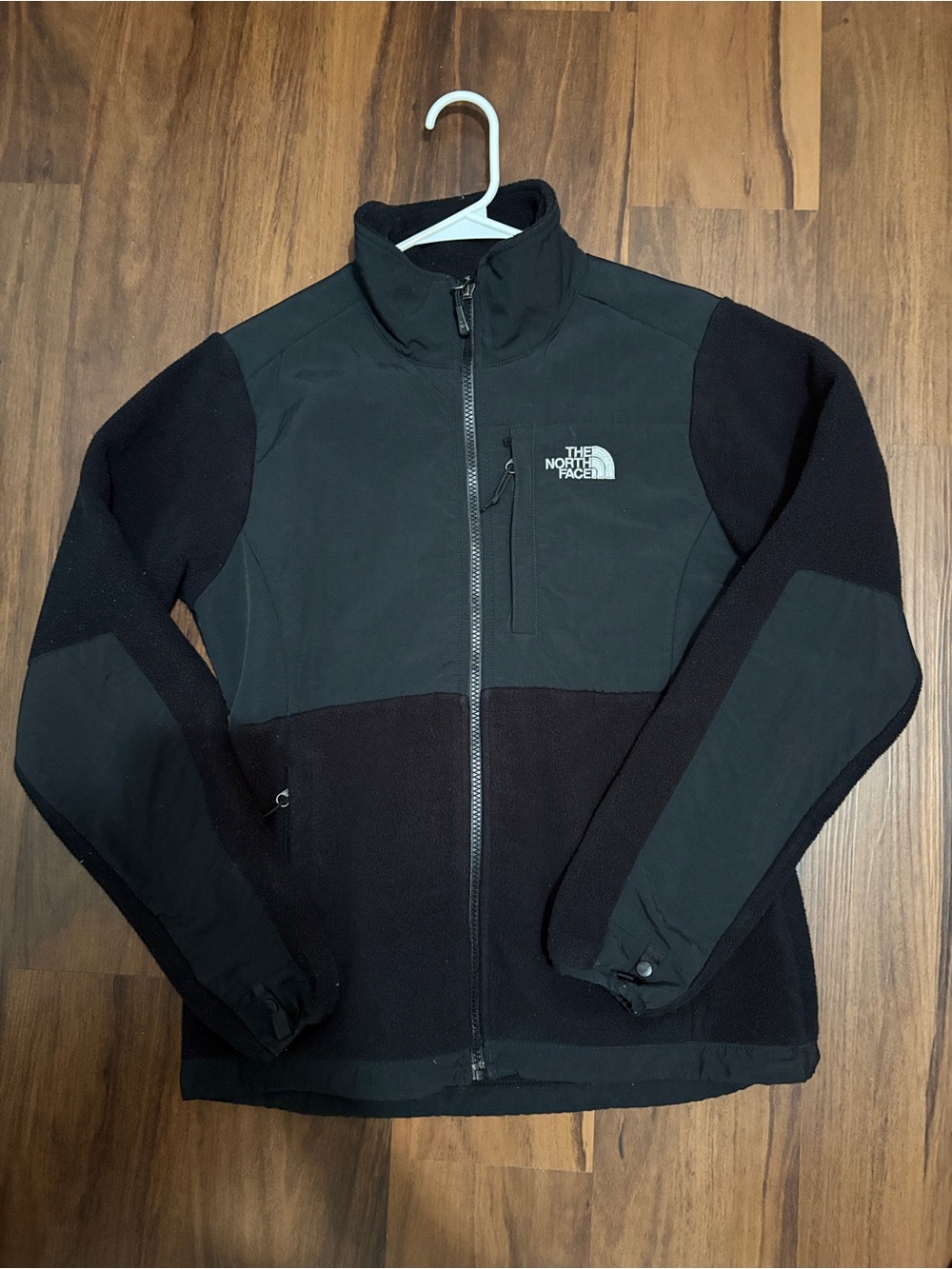 The North Face womens Black Full-Zip Fleece Jacket